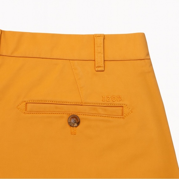 Izod Men's Flat Front Coral-Colored Button Front Size 30 Golf Shorts 9" Inseam - Picture 2 of 2